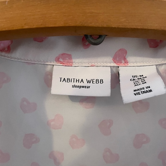 NWOT Tabitha Webb⭐️sleepwear pink and white satin hearts sleep shirt Siz… - Picture 3 of 7